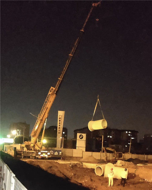 枣阳市“弯臂矫正”—— 吊车的 “形变补偿” 技术